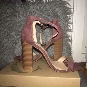 Women heels